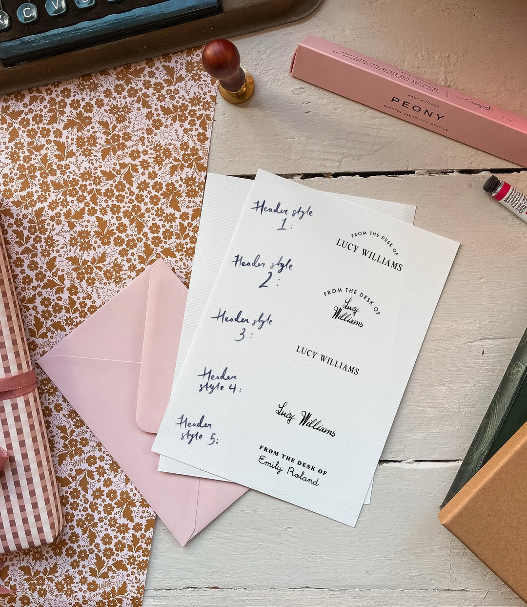 THE WAVERLY PERSONALISED WRITING SET (PINK)
