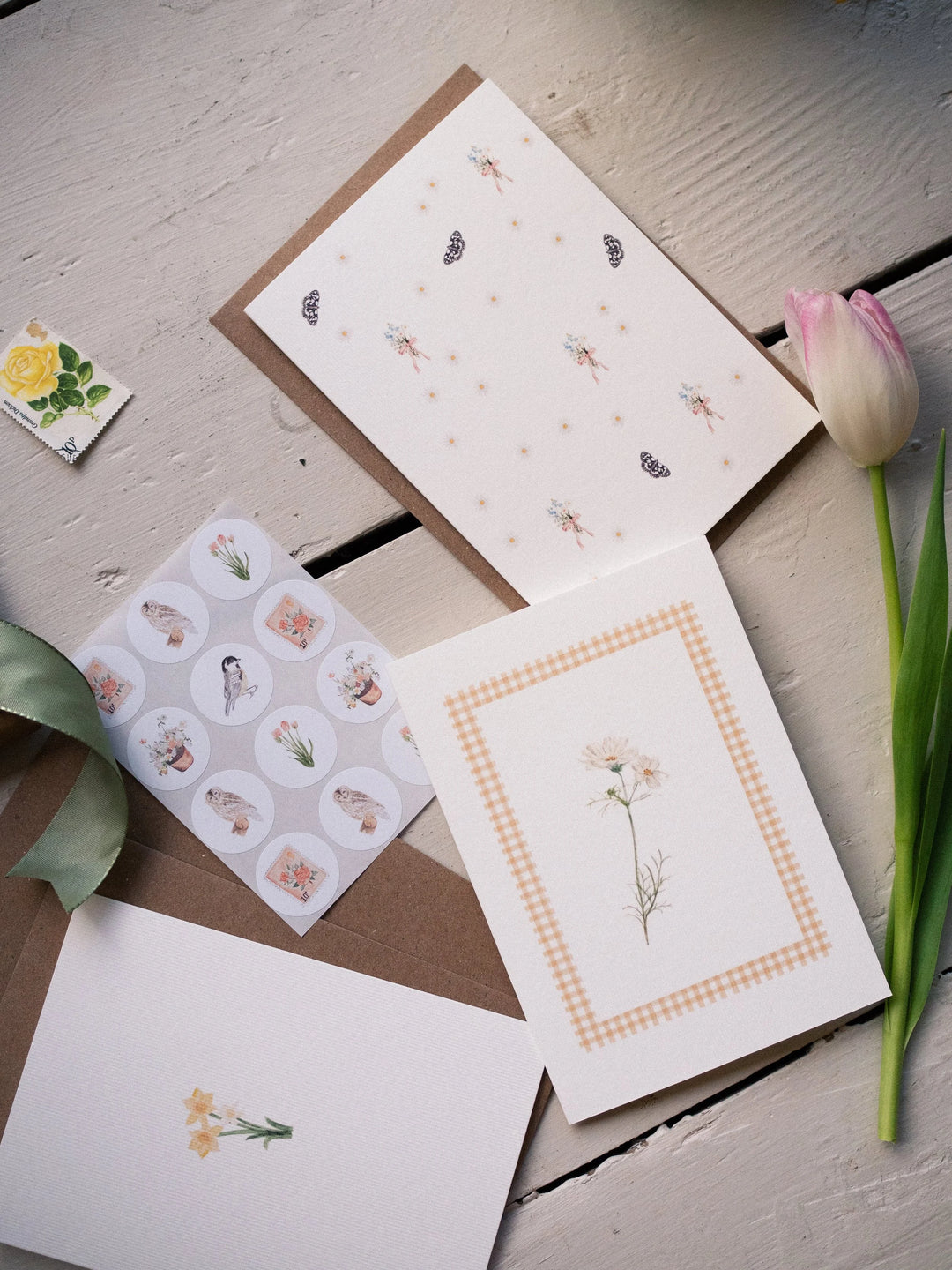 Spring Picnic - Set of 3 hand-wrapped cards with stickers